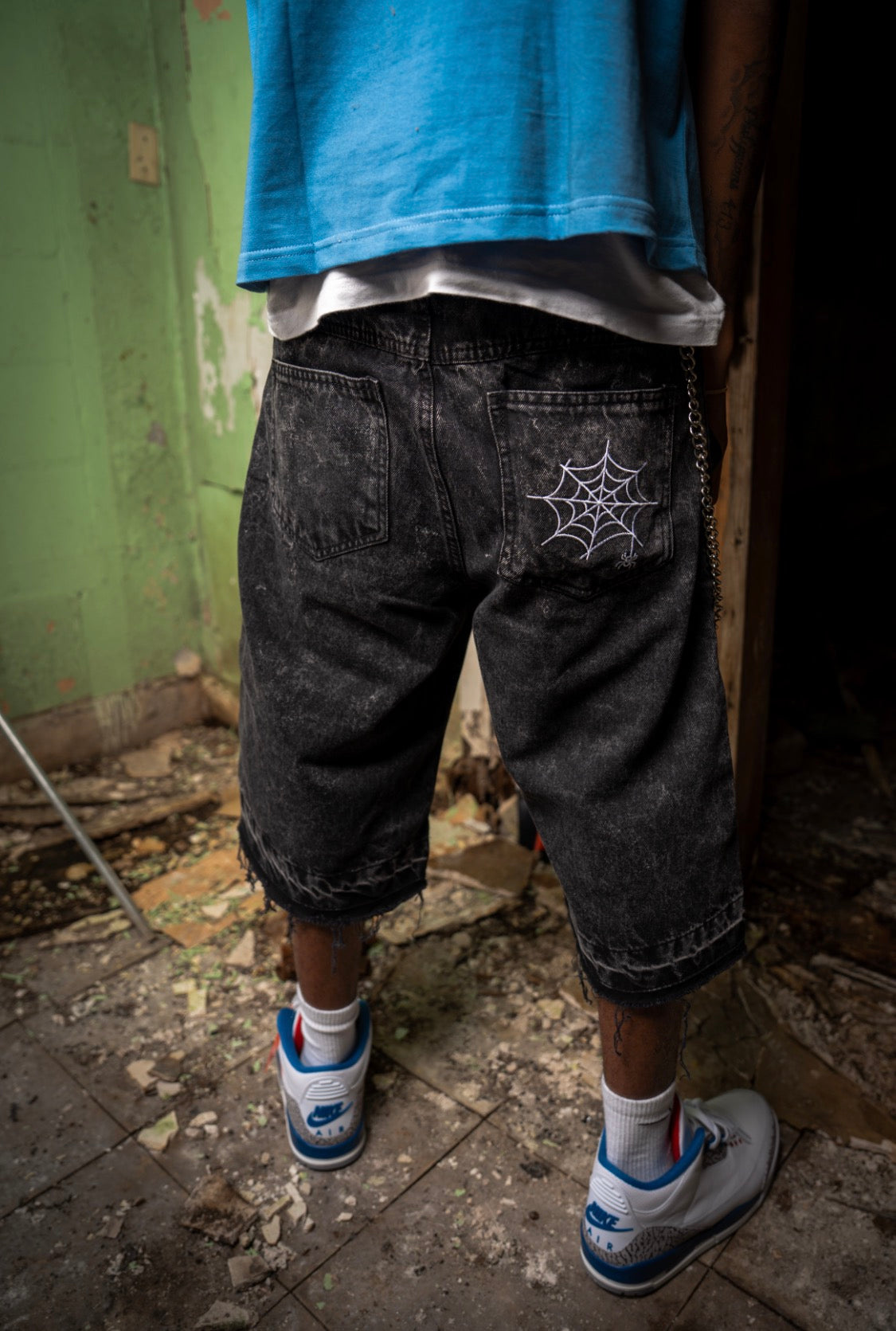 Rual Arachnid Jorts